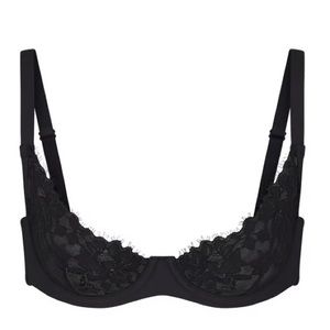 NWT SKIMS Femme Lace Scoop Bra Lace Unlined Onyx 34C